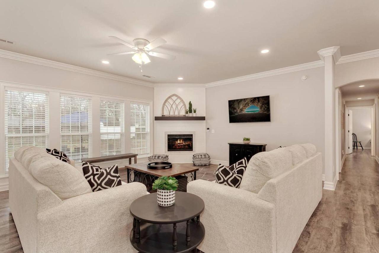 Modern Farmhouse - 2 Minute Bike To Slaughter Pen Trailhead - Dtwn Bentonville Esterno foto