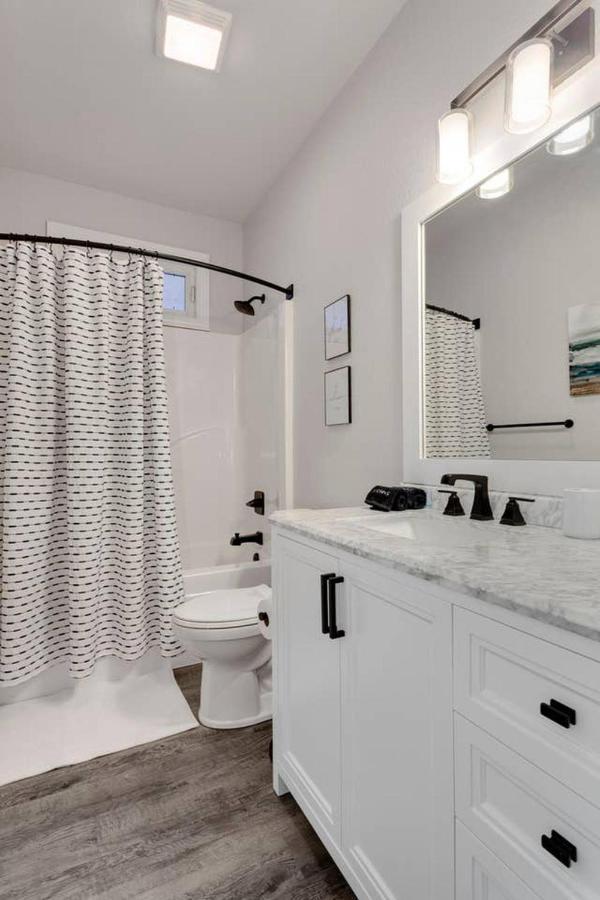 Modern Farmhouse - 2 Minute Bike To Slaughter Pen Trailhead - Dtwn Bentonville Esterno foto
